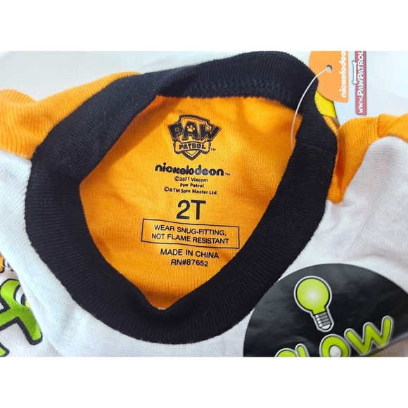 Paw Patrol Boys 2T Pajamas Set Glow In The Dark Howl for Halloween NEW - Picture 6 of 8